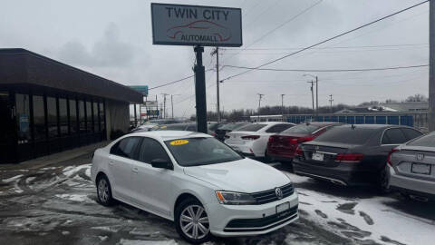 2015 Volkswagen Jetta for sale at TWIN CITY AUTO MALL in Bloomington IL