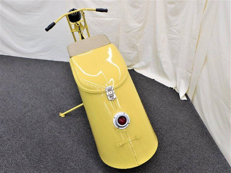 1947 Cushman Pacemaker