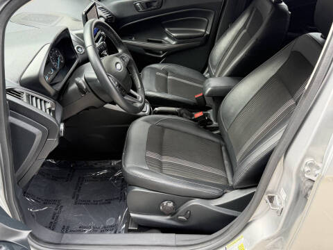 2022 Ford EcoSport SES