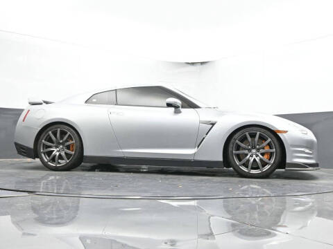 2012 Nissan GT-R Premium