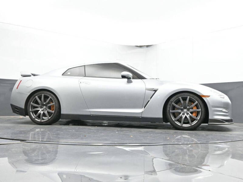 2012 Nissan GT-R Premium