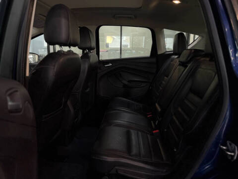 2017 Ford C-MAX Energi Titanium