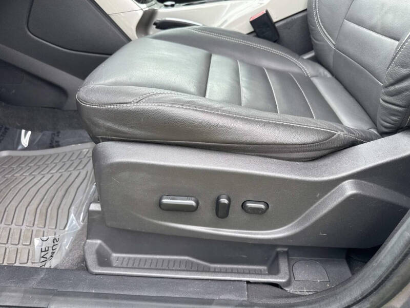 2013 Ford Escape SEL