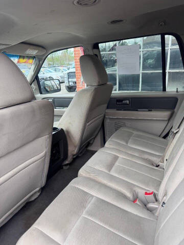2010 Ford Expedition XLT