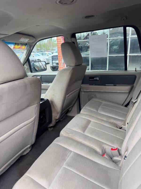2010 Ford Expedition XLT