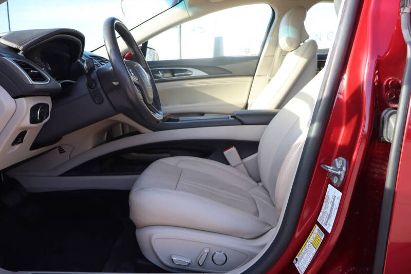 2017 Lincoln MKZ Hybrid Reserve