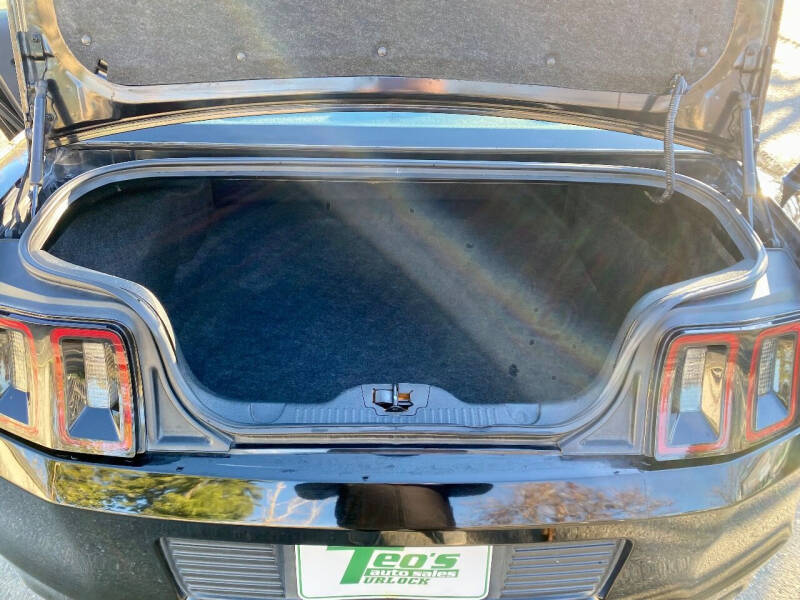 2014 Ford Mustang V6