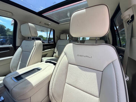 2022 GMC Yukon Denali