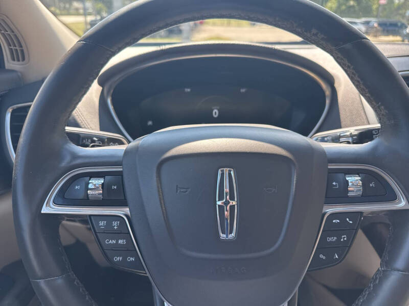 2020 Lincoln Nautilus Reserve