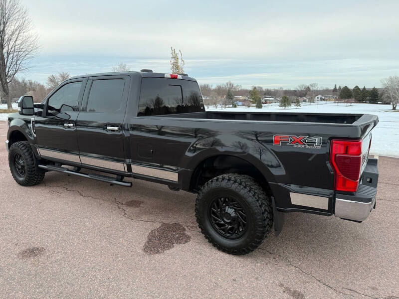 2022 Ford F-350 Super Duty Lariat