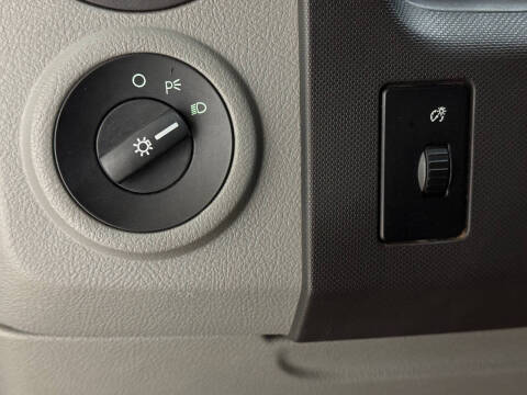 2010 Ford E-Series E-450 SD