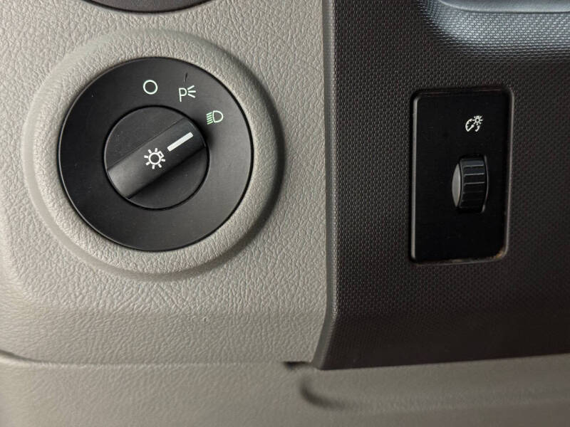 2010 Ford E-Series E-450 SD