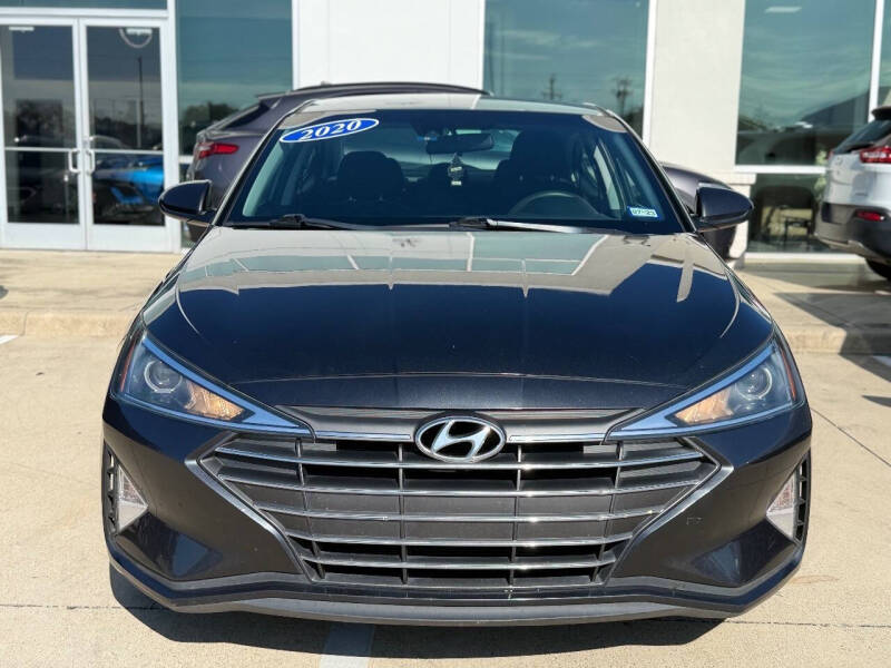 2020 Hyundai Elantra SE