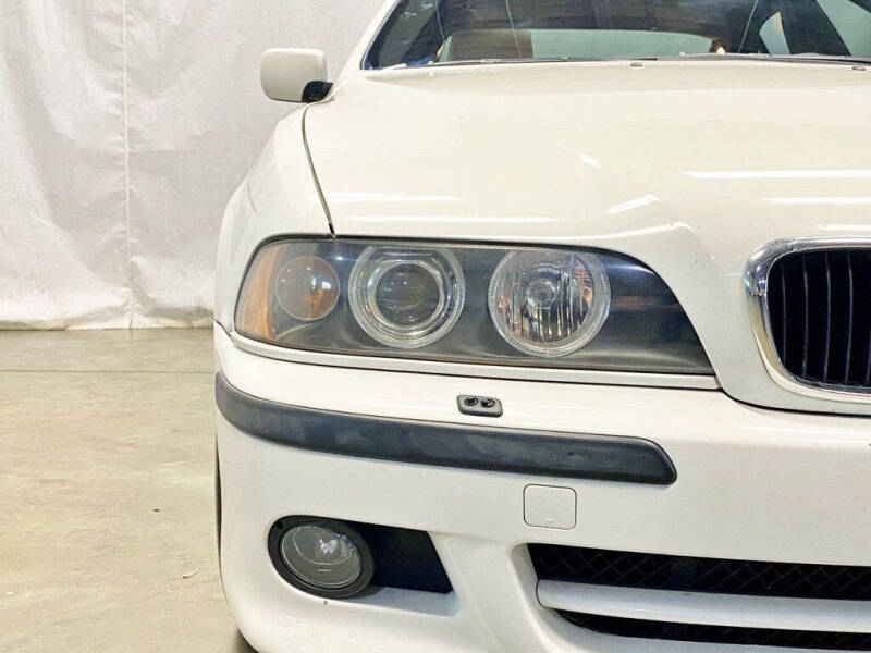 2003 BMW 5 Series 540i