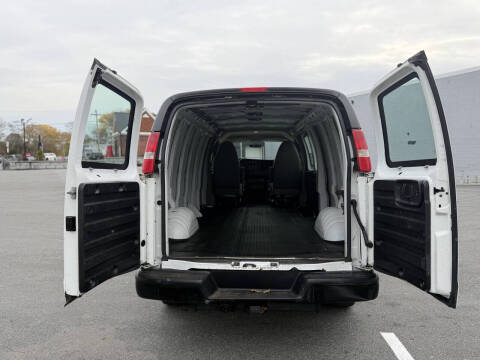 2015 Chevrolet Express 2500