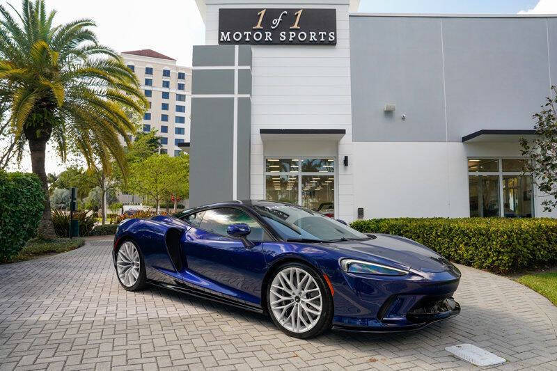 2023 McLaren GT