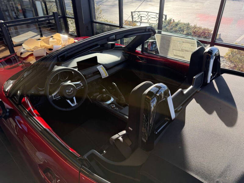 2025 Mazda MX-5 Miata Club