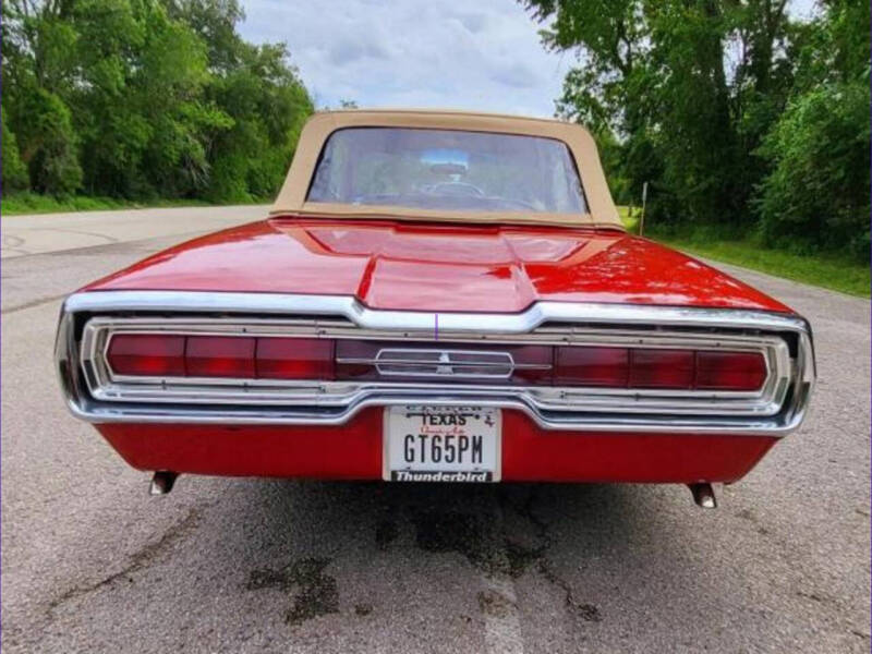 1966 Ford Thunderbird