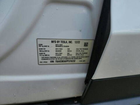 2023 Tesla Model X Plaid