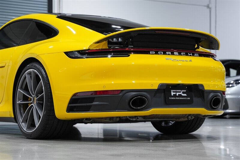 2020 Porsche 911 Carrera S