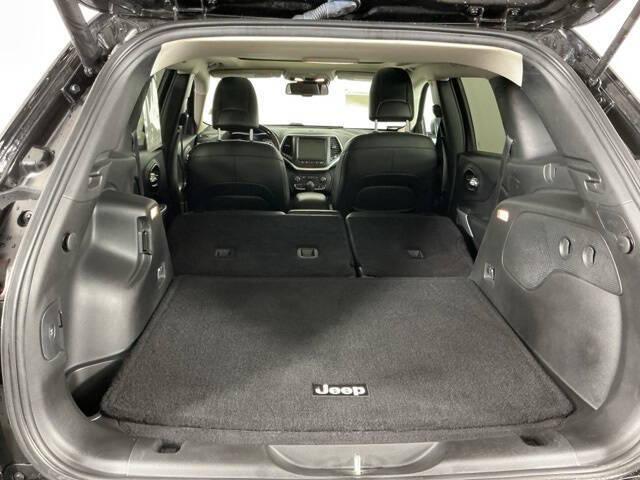 2017 Jeep Cherokee Overland