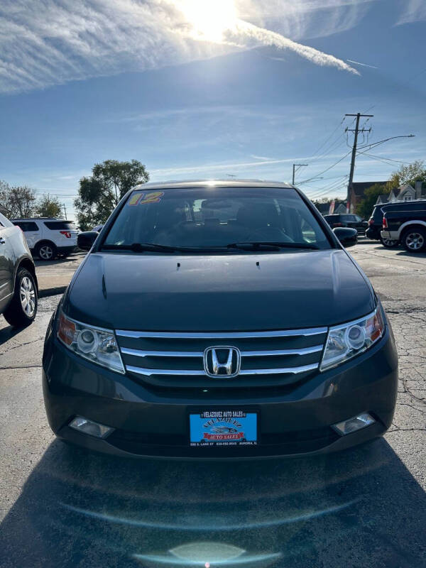 2012 Honda Odyssey Touring photo 2