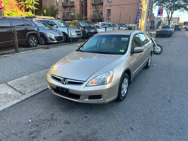 2007 Honda Accord for sale at ARXONDAS MOTORS in Yonkers NY