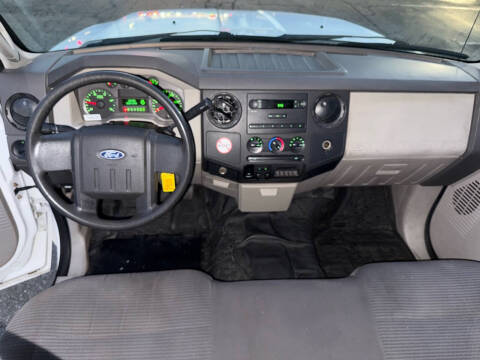 2008 Ford F-350 Super Duty XL