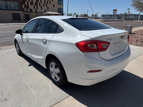 2018 Chevrolet Cruze LS Auto