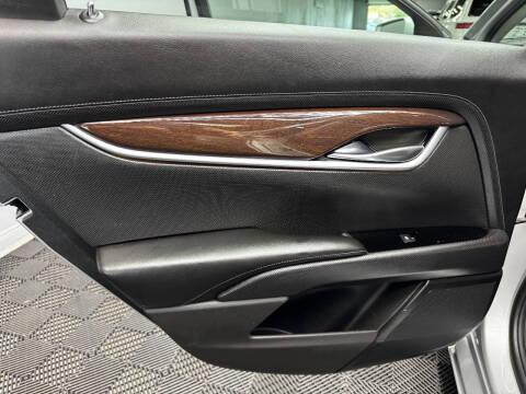 2017 Cadillac XTS Luxury