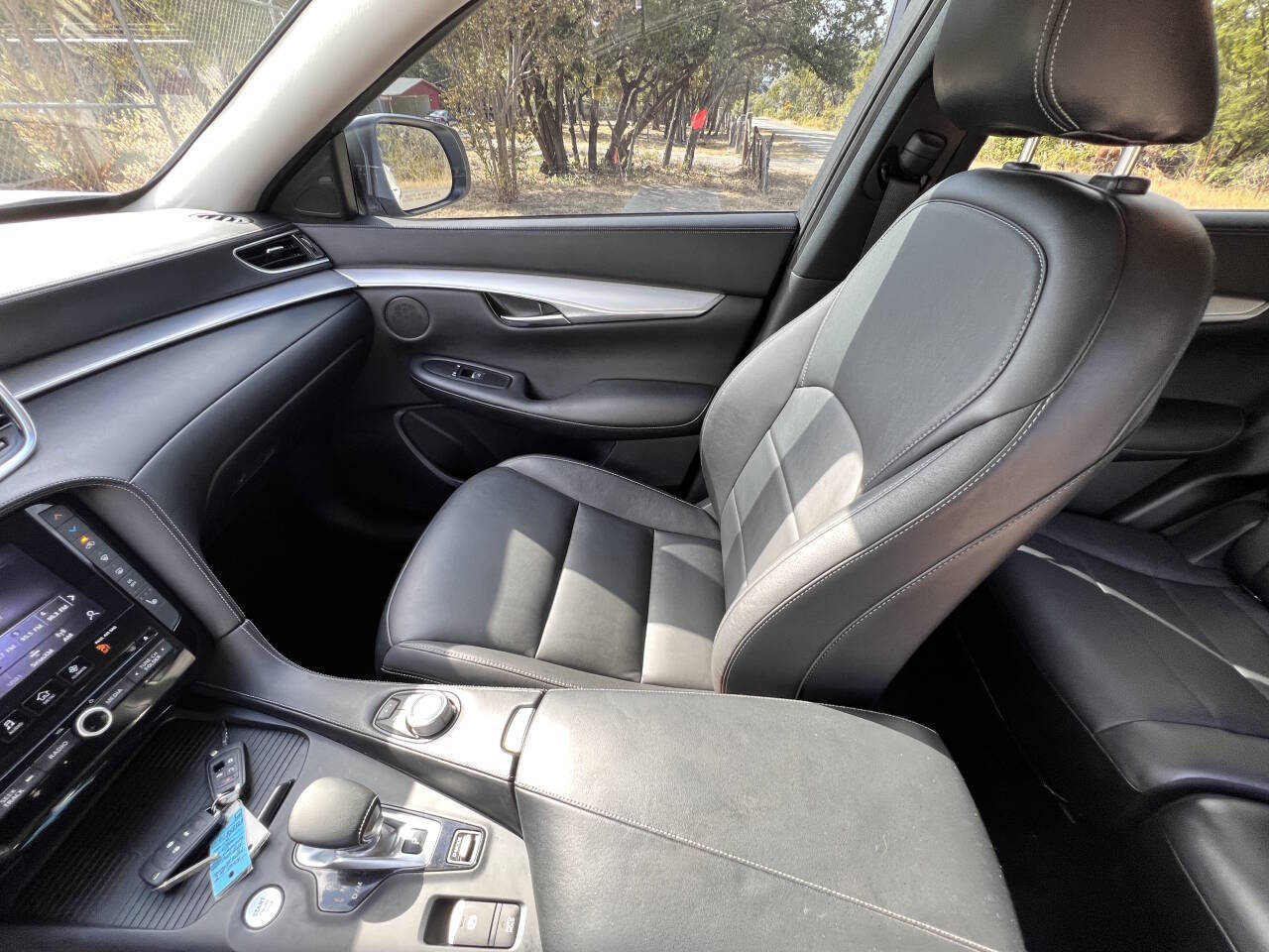 Used Car 2020 Infiniti Qx50  Luxe 4dr Crossover For Sale Under $20,000 In Austin, Texas