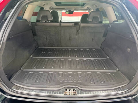 2016 Volvo XC60 T5 Platinum