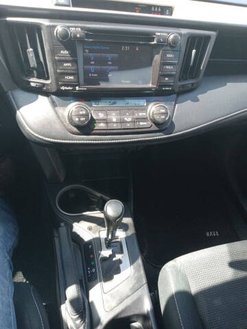 2017 Toyota RAV4 XLE