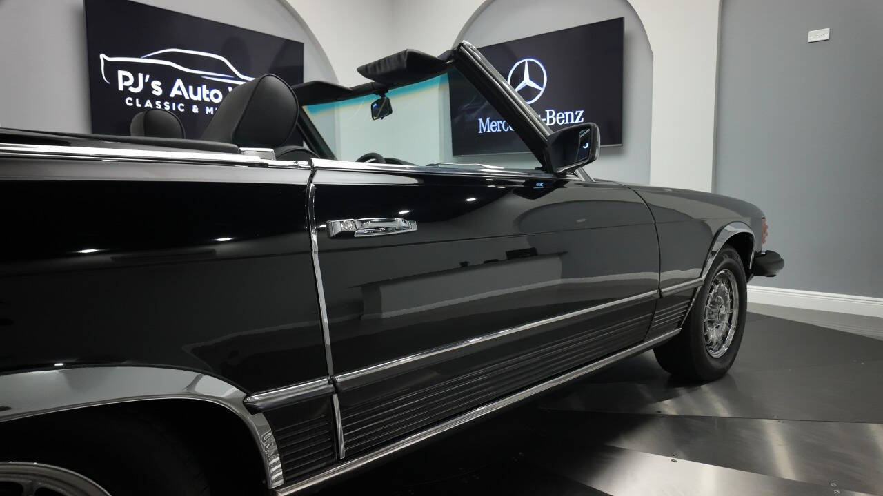 1982 Mercedes-Benz 380-Class 26