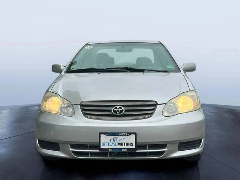 2004 Toyota Corolla