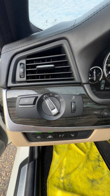 2016 BMW 5 Series 550i