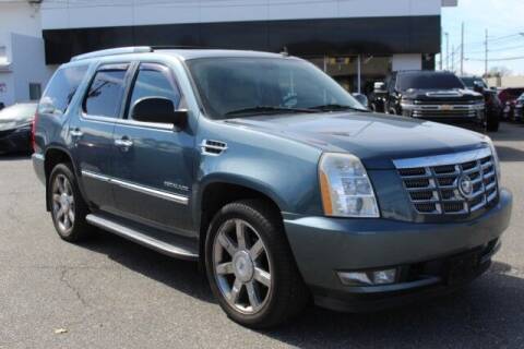 2010 Cadillac Escalade for sale at Pointe Buick Gmc in Carneys Point NJ