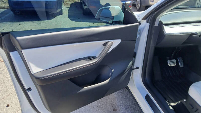 2020 Tesla Model Y Long Range