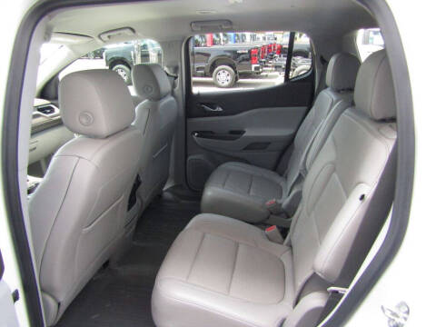 2023 GMC Acadia SLT
