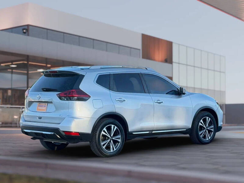 2018 Nissan Rogue