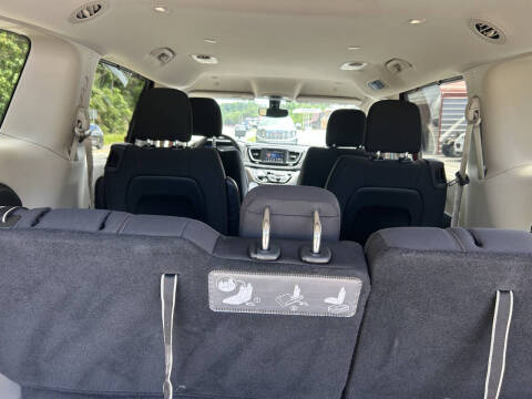 2020 Chrysler Pacifica Touring
