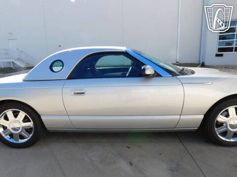 2005 Ford Thunderbird Deluxe
