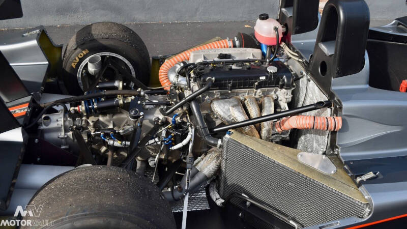 2013 Caterham SP300 R