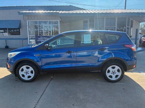 2017 Ford Escape S