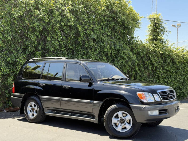 Used 2002 Lexus LX 470 with VIN JTJHT00W823520928 for sale in Sacramento, CA