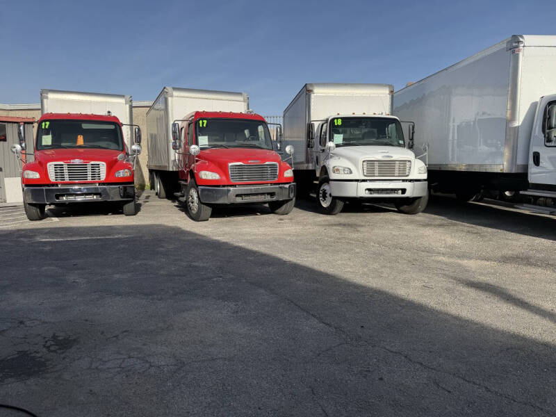 2018 Freightliner M2 106