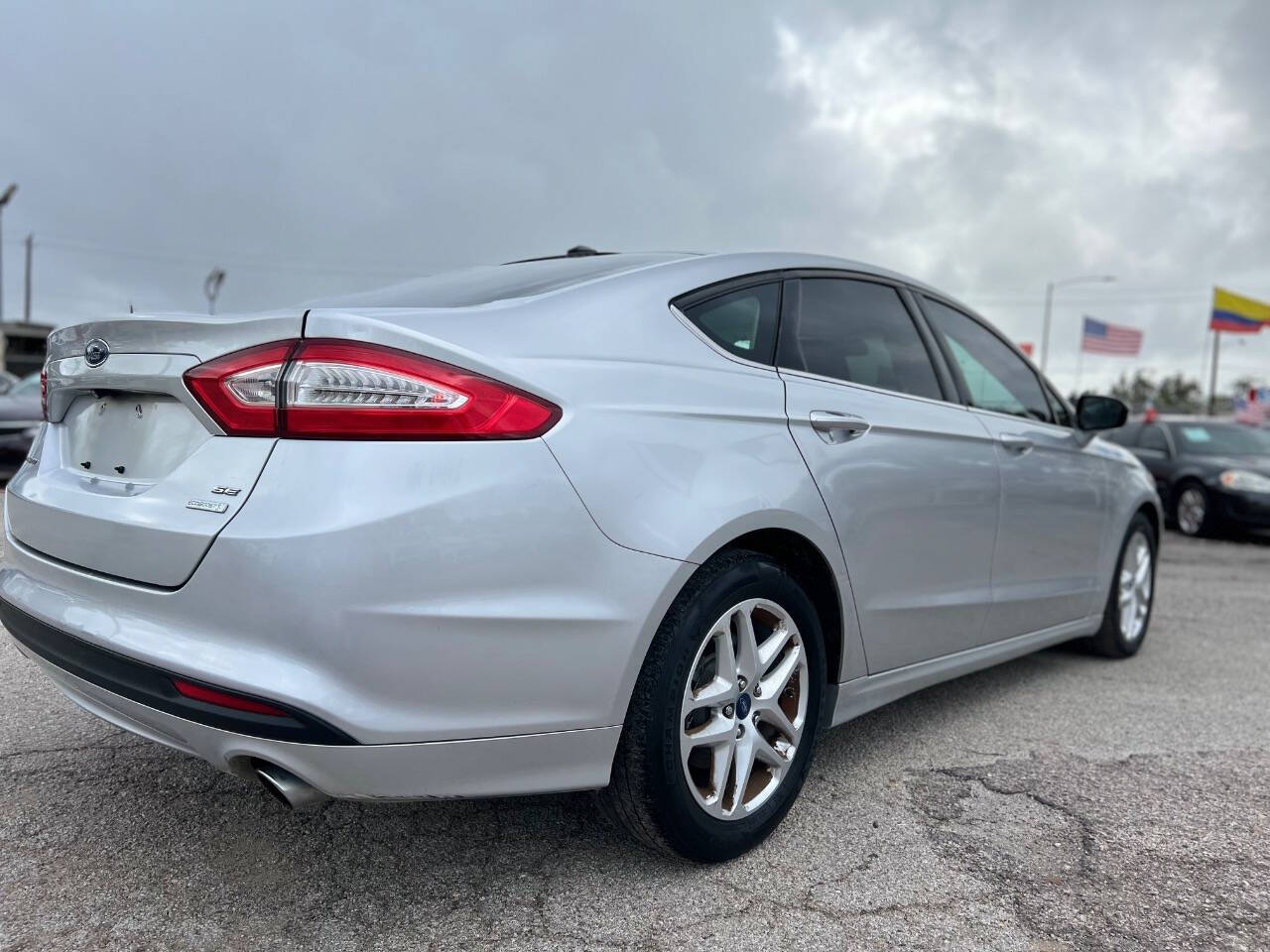 2015 Ford Fusion for sale at J-R Auto Sales LLC in Houston, TX