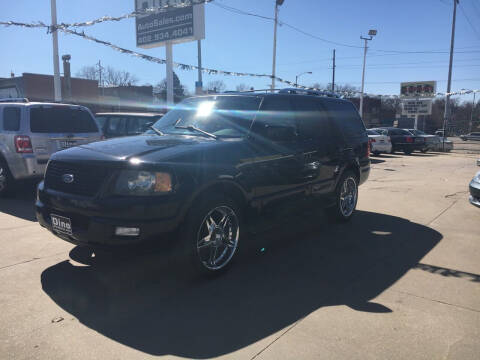 2005 Ford Expedition for sale at Dino Auto Sales in Omaha NE