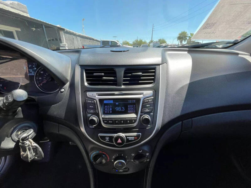 2015 Hyundai Accent GS
