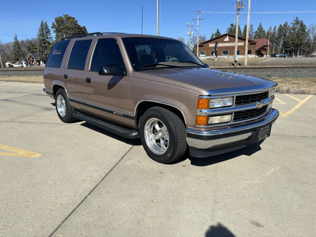 1995 Chevrolet Tahoe 2